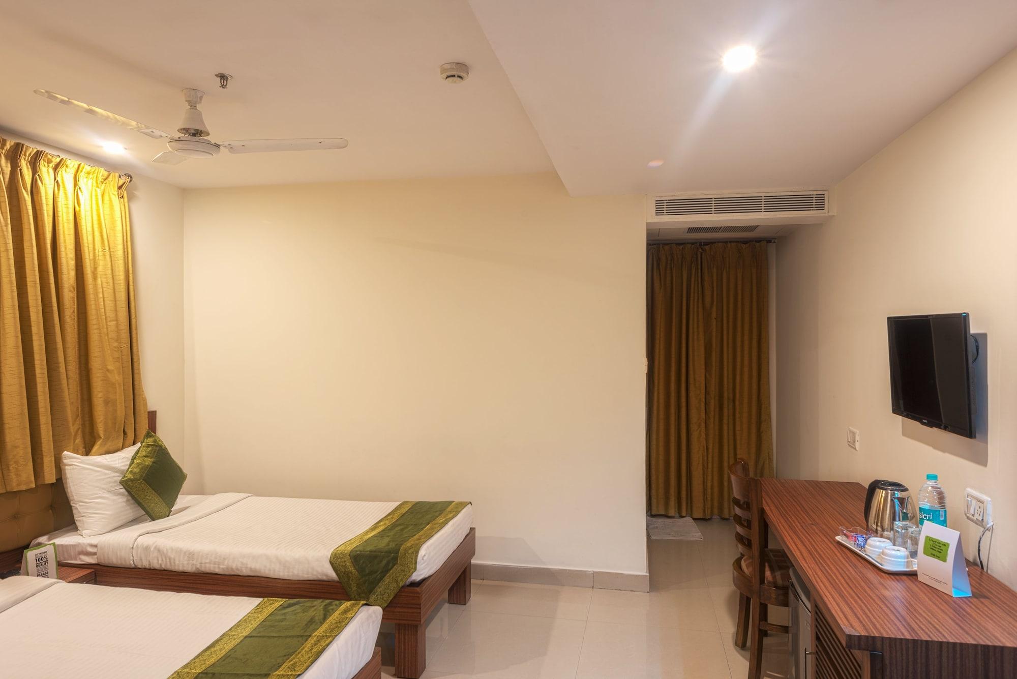 Treebo Trend Grand Plaza Nampally Хайдарабад Экстерьер фото